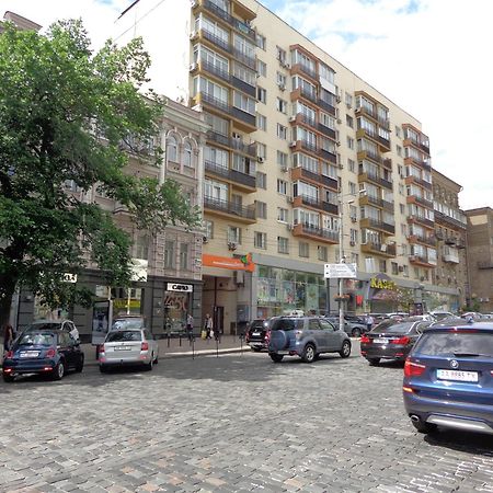 New Apart Lesi Ukrainky Blvd And Olimpiyska And Kreshchatyk And Manhattan City With Parking Kiev Dış mekan fotoğraf