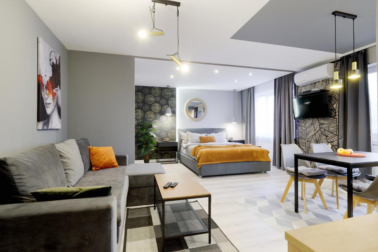 New Apart Lesi Ukrainky Blvd And Olimpiyska And Kreshchatyk And Manhattan City With Parking Kiev Dış mekan fotoğraf
